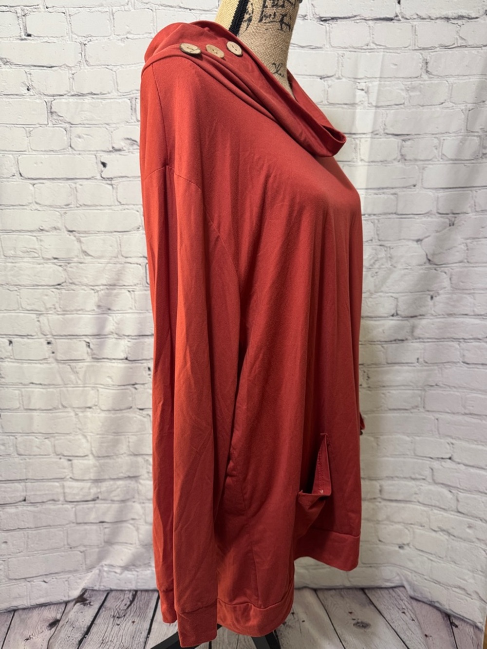 Worn once Emery Rose Rust Red Cozy Cowl Neck Tunic with Pockets & button detail - Picture 5 of 9